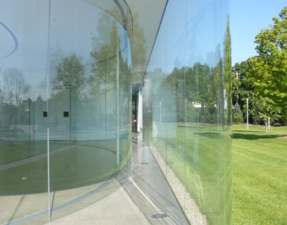 curved glass